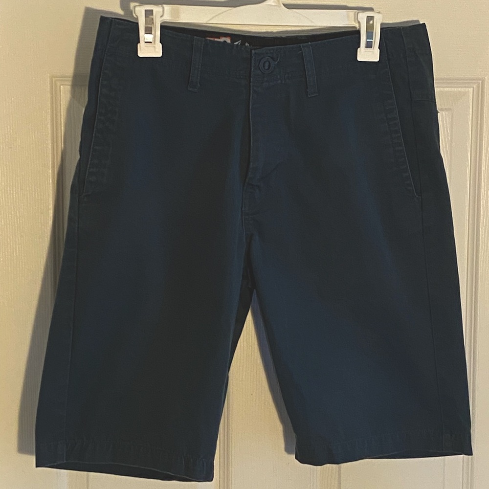 Volcom Men’s Fairmont 22” Shorts